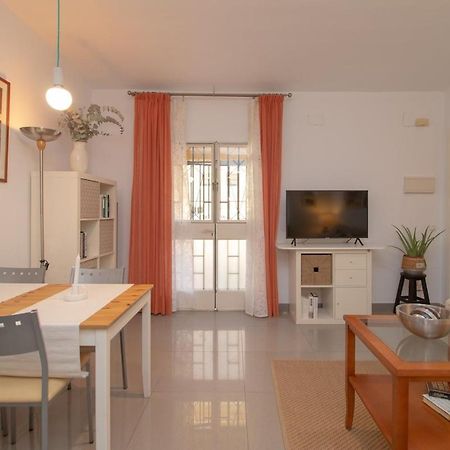 C52 - Seaside 2 Bedrooms By The Center マラガ エクステリア 写真